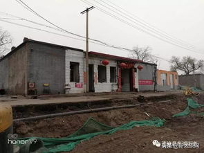 清徐鳳儀街沿線(xiàn)商戶(hù)積極配合紅線(xiàn)內(nèi)建筑物自拆紀(jì)實(shí)